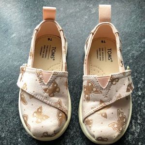 Toms Toddler Girl 6 slip on shoes